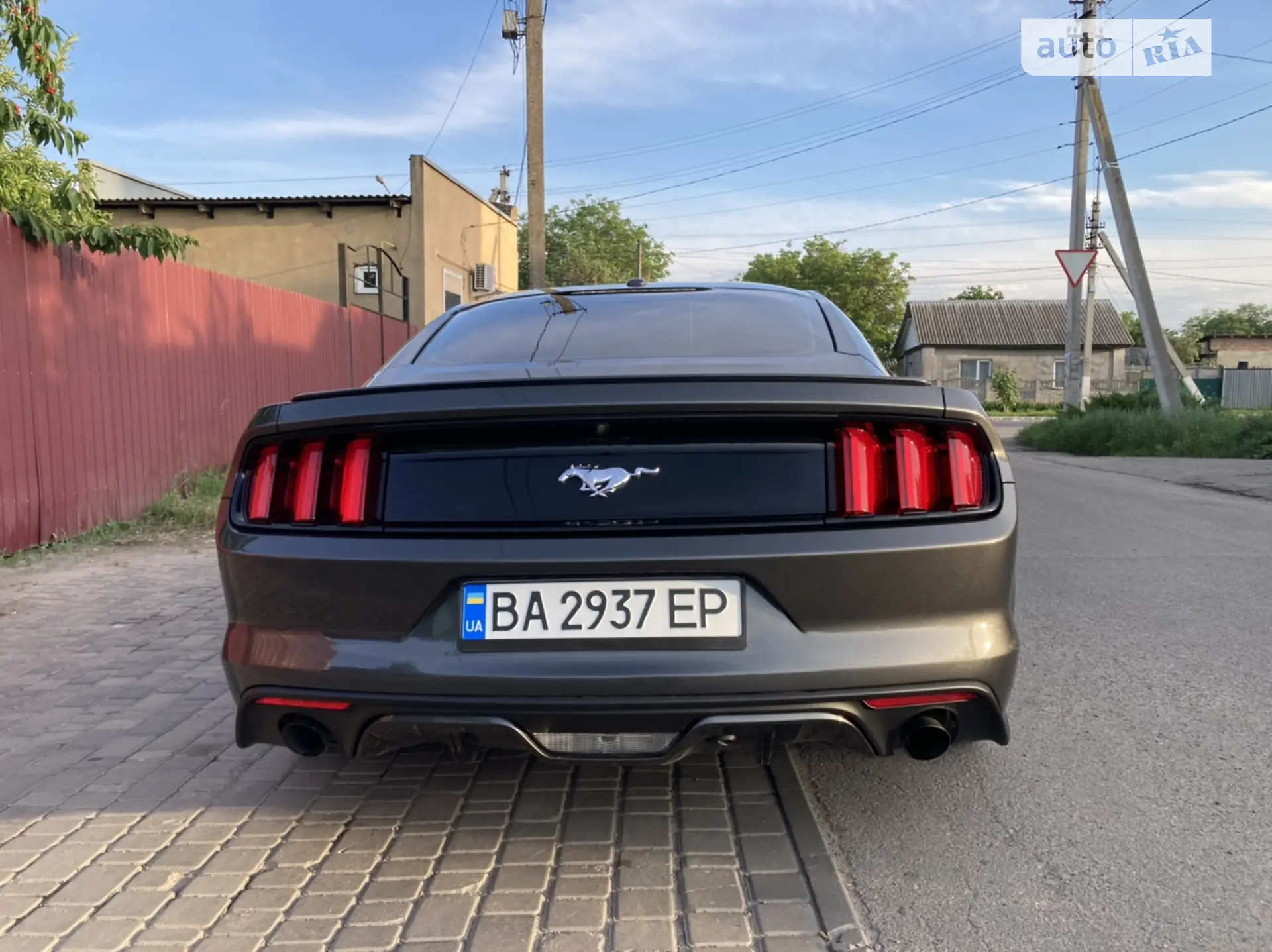 2017 Ford Mustang - мініатюра 3
