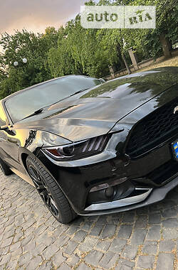 Купе Ford Mustang 2015 в Ужгороді