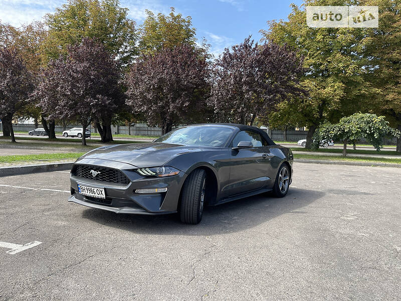 Кабріолет Ford Mustang 2019 в Львові