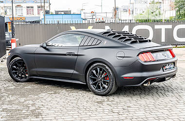 Купе Ford Mustang 2014 в Киеве