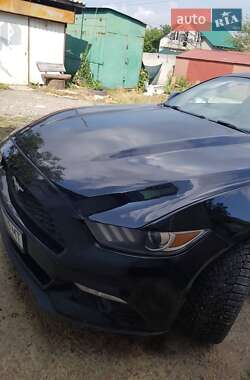 Купе Ford Mustang 2015 в Одесі