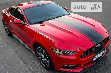 Купе Ford Mustang 2016 в 