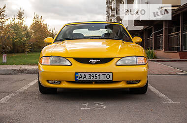 Кабріолет Ford Mustang 1995 в 