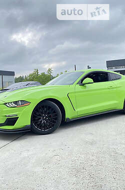 Купе Ford Mustang 2019 в Львові