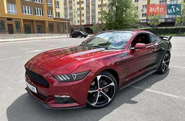 Купе Ford Mustang 2014 в 