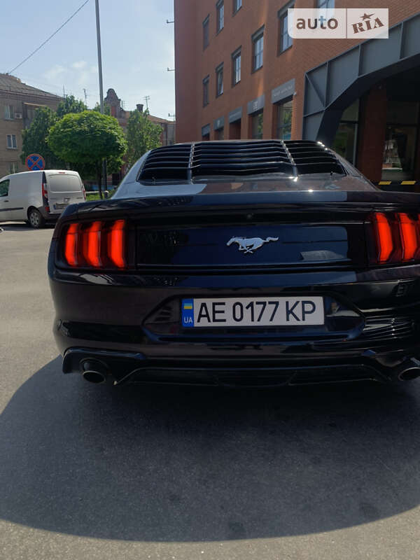 Купе Ford Mustang 2018 в Днепре