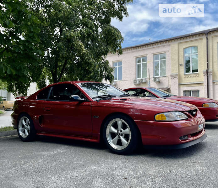 Купе Ford Mustang 1997 в Киеве