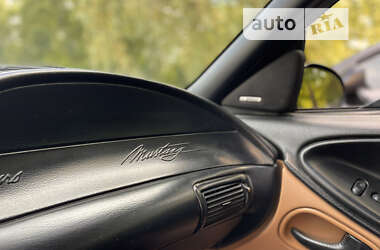 Купе Ford Mustang 1997 в 