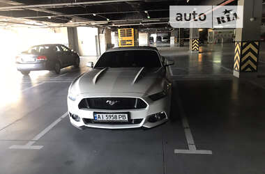 Купе Ford Mustang 2017 в Києві