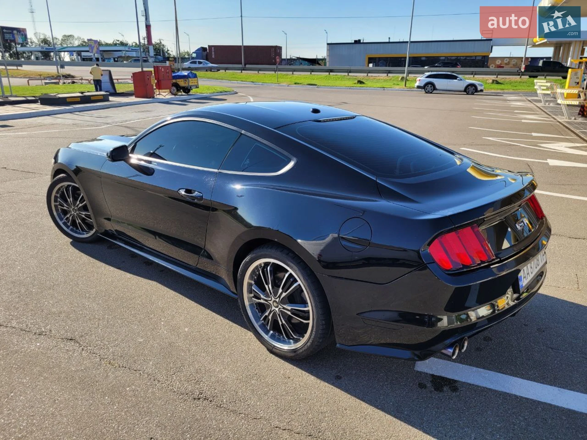 2015 Ford Mustang - мініатюра 19