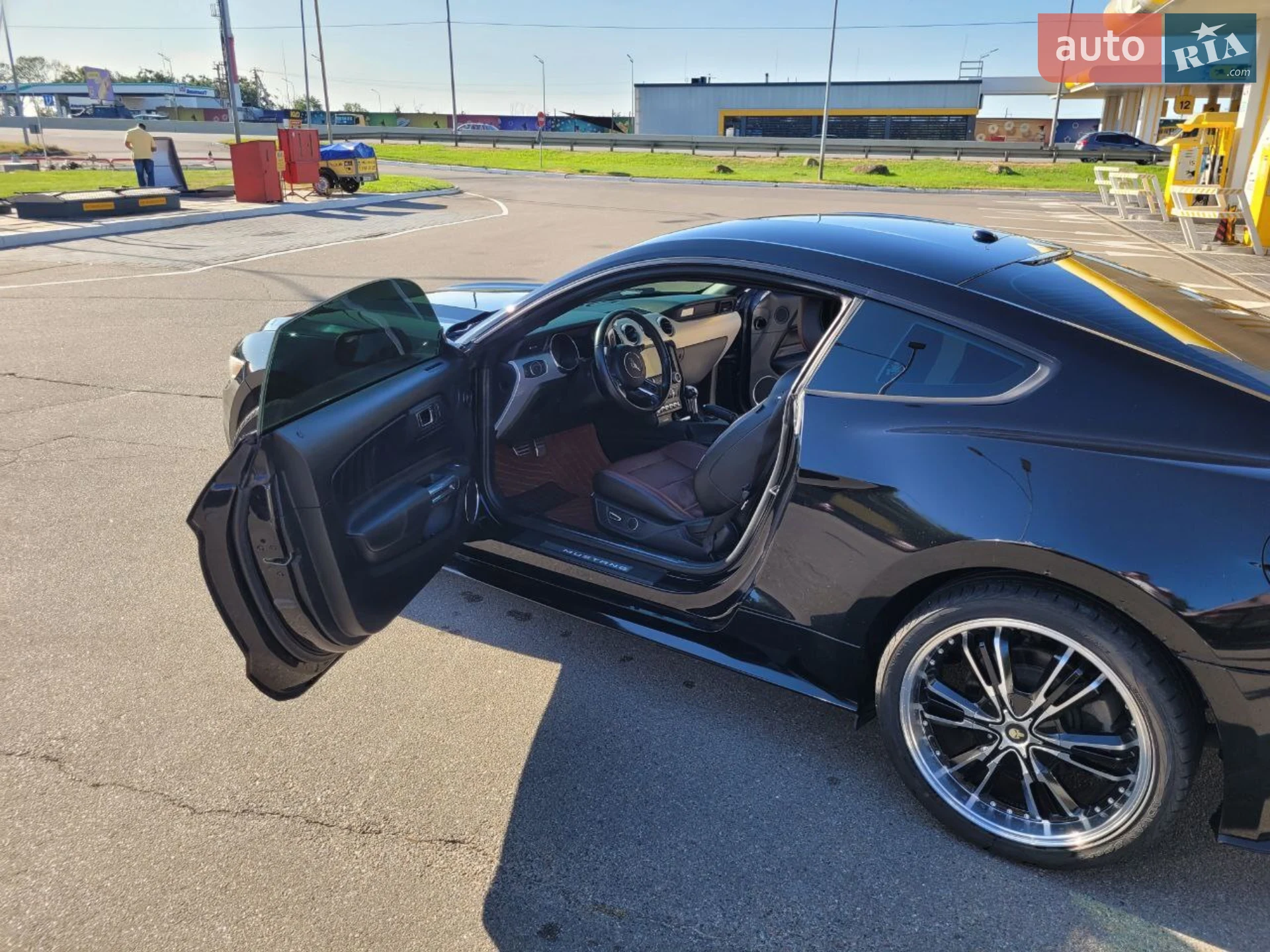 2015 Ford Mustang - мініатюра 28
