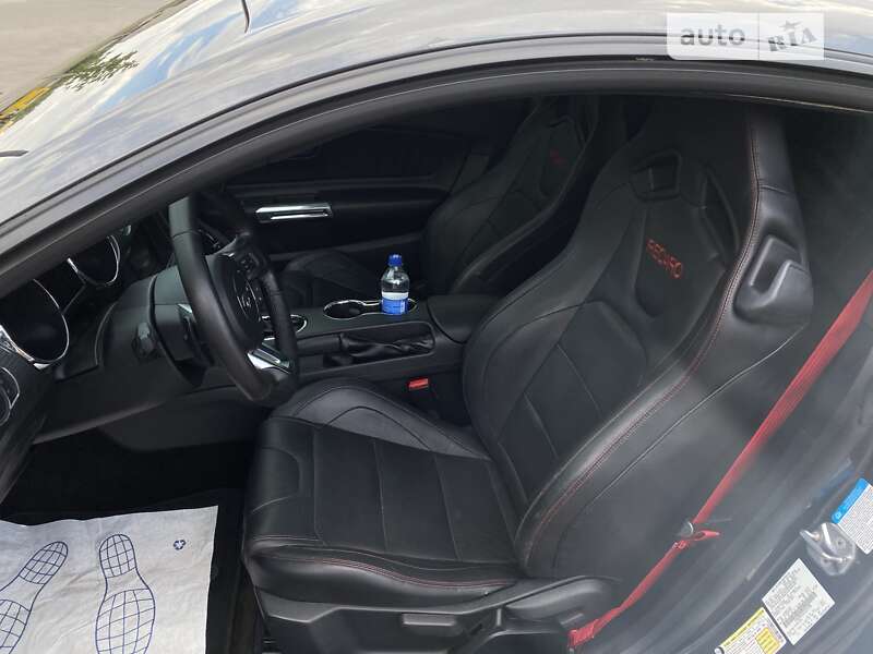 Купе Ford Mustang 2015 в Киеве