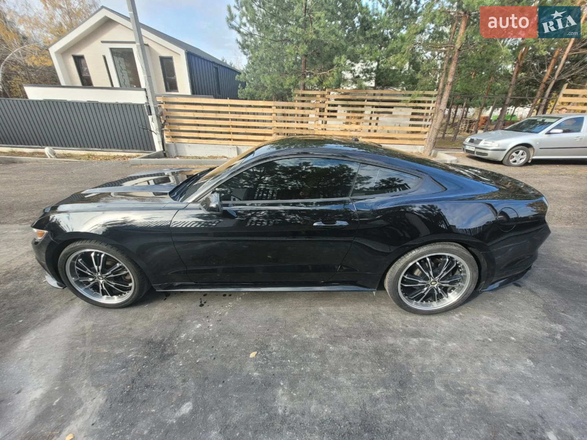 2015 Ford Mustang - мініатюра 12