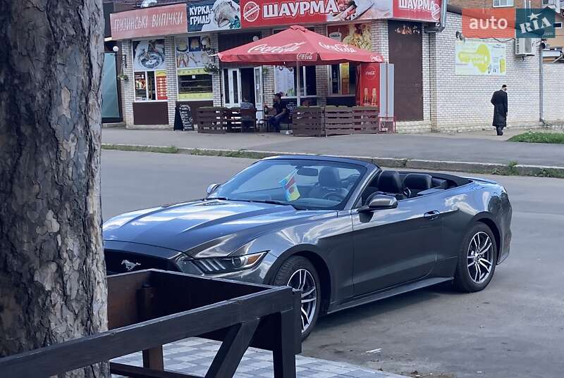 Кабриолет Ford Mustang 2017 в Умани фото 12 Кабриолет Ford Mustang 2017 в Умани