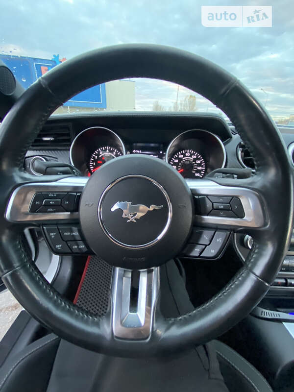 Купе Ford Mustang 2017 в Кременчуге