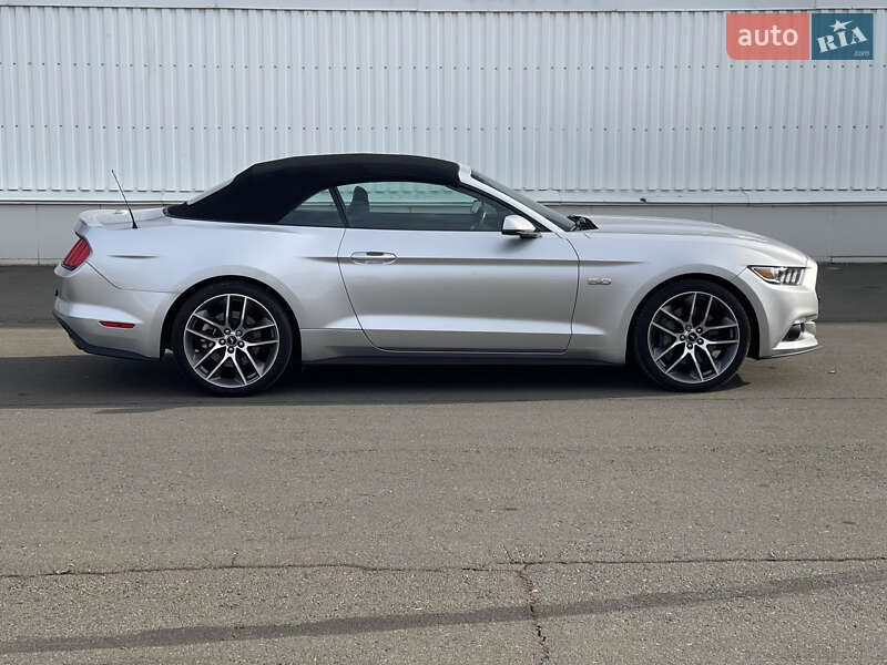 Кабриолет Ford Mustang 2016 в Одессе фото 22 Кабриолет Ford Mustang 2016 в Одессе