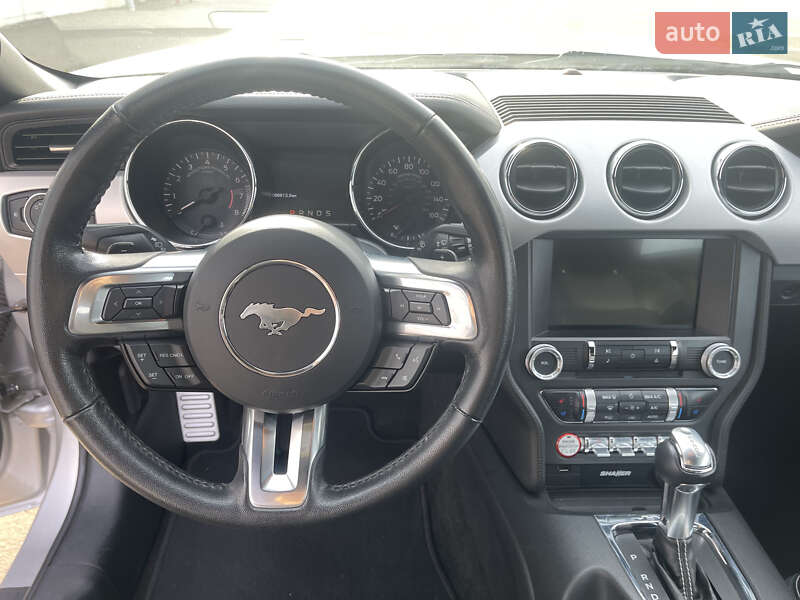 Кабриолет Ford Mustang 2016 в Одессе