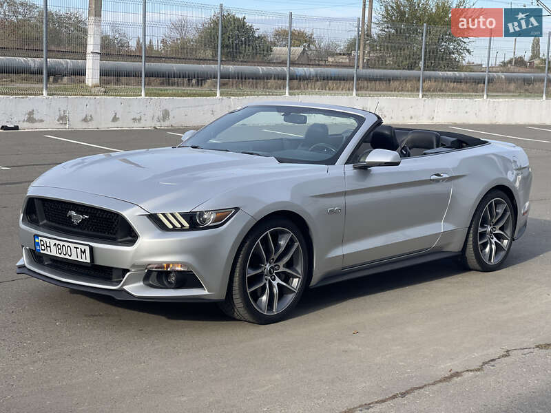 Кабриолет Ford Mustang 2016 в Одессе фото 17 Кабриолет Ford Mustang 2016 в Одессе