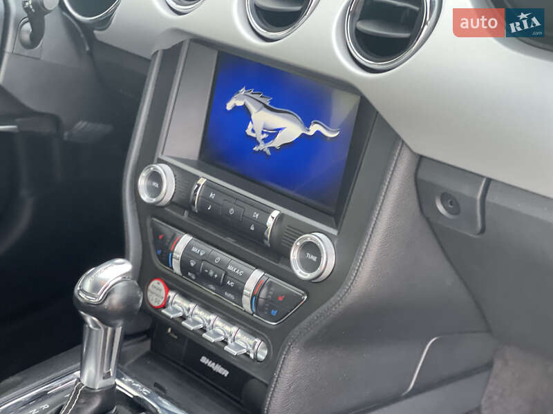 Кабриолет Ford Mustang 2016 в Одессе