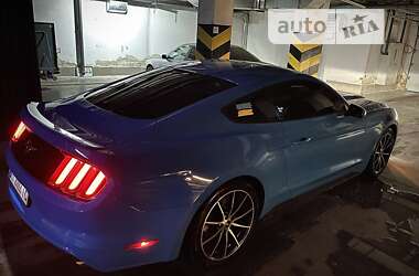 Купе Ford Mustang 2017 в Киеве