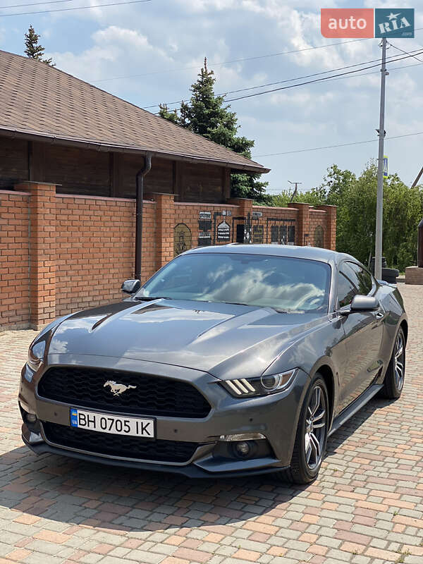 Купе Ford Mustang 2017 в Одессе