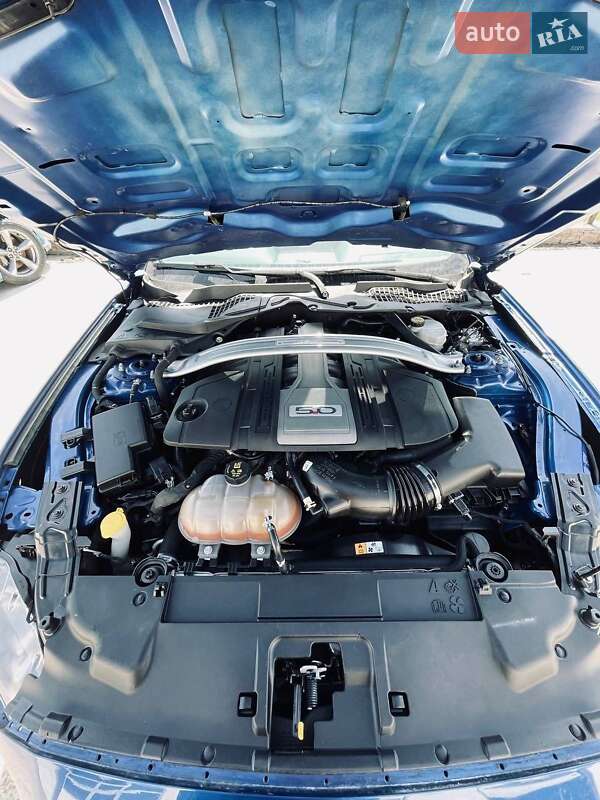 Купе Ford Mustang 2017 в Киеве