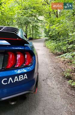 Купе Ford Mustang 2017 в Киеве