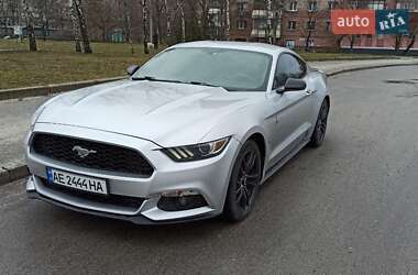 Купе Ford Mustang 2015 в Днепре