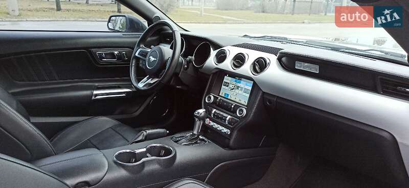 Купе Ford Mustang 2015 в Днепре
