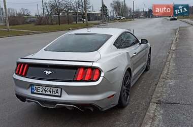 Купе Ford Mustang 2015 в Днепре