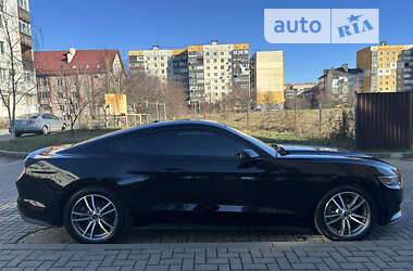 Купе Ford Mustang 2015 в Ужгороде
