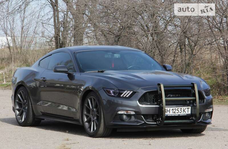 Купе Ford Mustang 2017 в Одессе