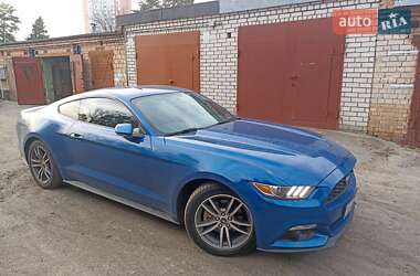 Купе Ford Mustang 2016 в Киеве