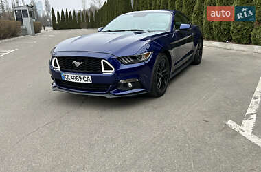 Купе Ford Mustang 2014 в 