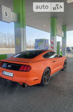 Купе Ford Mustang 2016 в Славянске