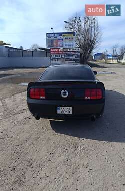 Купе Ford Mustang 2006 в 