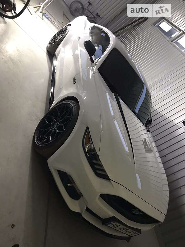 Купе Ford Mustang 2017 в Днепре