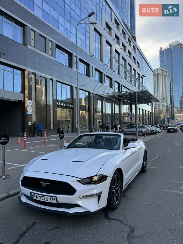 Ford Mustang 2020
