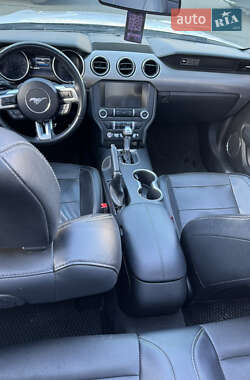 Кабріолет Ford Mustang 2020 в Києві