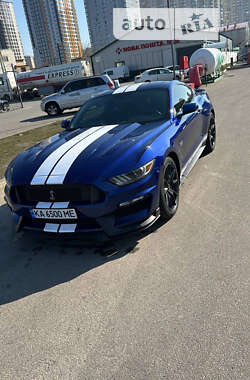 Купе Ford Mustang 2015 в Киеве