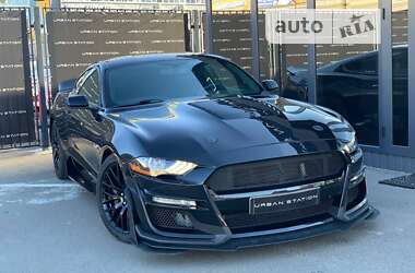 Купе Ford Mustang 2018 в Киеве