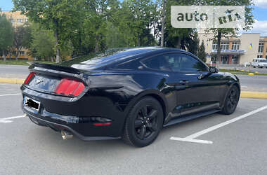 Купе Ford Mustang 2015 в Киеве