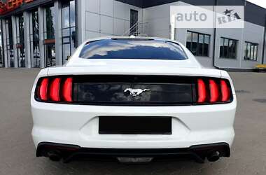 Купе Ford Mustang 2019 в Киеве