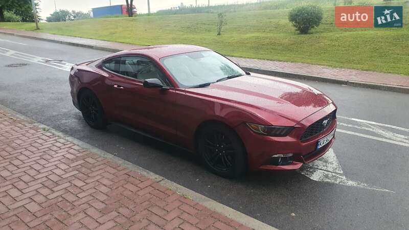 Купе Ford Mustang 2014 в Киеве
