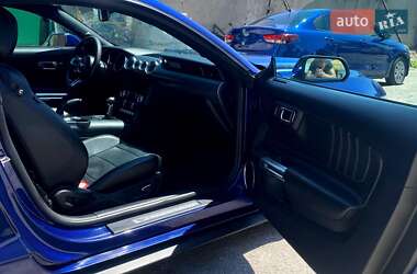 Купе Ford Mustang 2015 в Днепре