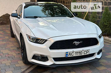 Купе Ford Mustang 2016 в Ровно