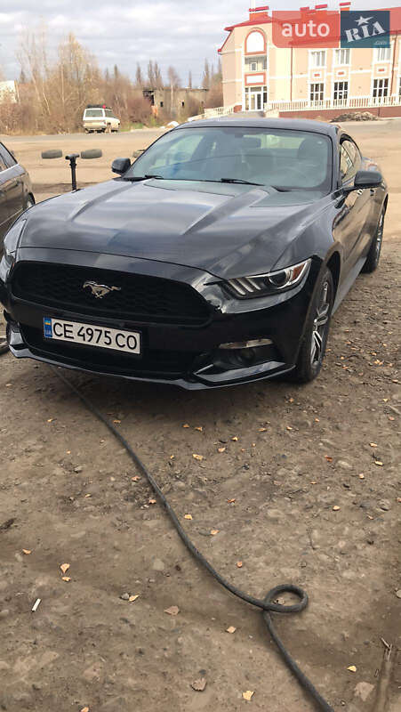 Купе Ford Mustang 2016 в Черновцах