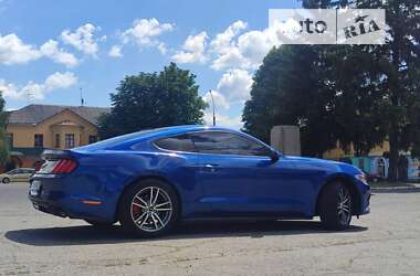 Купе Ford Mustang 2017 в Ватутино