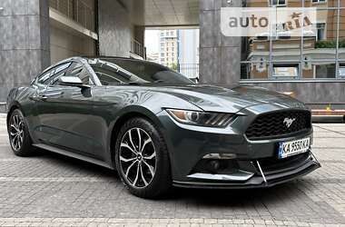 Купе Ford Mustang 2014 в Києві