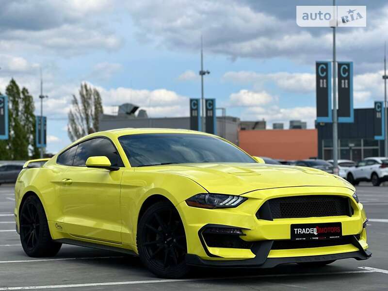 Купе Ford Mustang 2019 в Києві